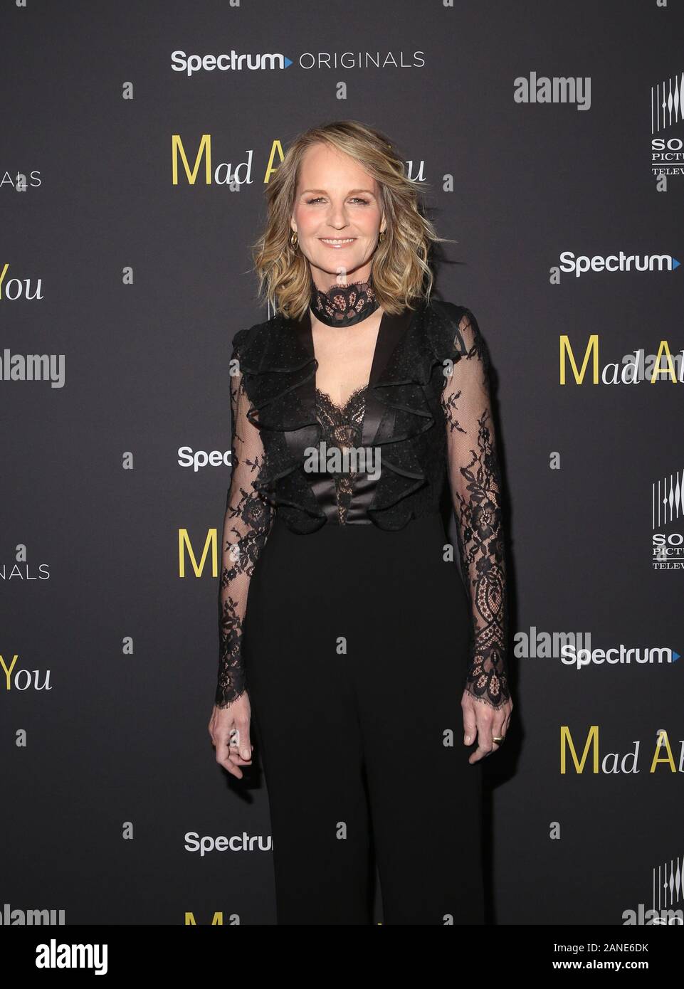 Tappeto rosso caso per Spectrum originali' Mad About si tenuto presso la sala arcobaleno tenuto presso la sala arcobaleno con: Helen Hunt dove: New York New York, Stati Uniti quando: 17 Dic 2019 Credit: Derrick Salters/WENN.com Foto Stock