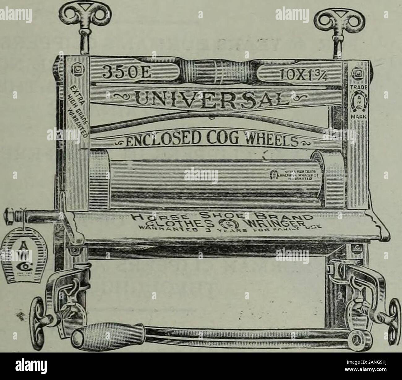 Merchandising Hardware settembre-dicembre 1911 . Strizzatoio universale garantito 3 anni per uso familiare. Ha racchiuso cog ruote che preventaccidents alle dita. Cuscinetti a strisciamento cuscinetti a sfera Dimensioni delle bobine n. 350 e n. 380E 10 x SX a. No. 351E n. 38ie 11 x 1^ a. Commercianti di hardware sono invitati tosend per catalogo n. 9. Foto Stock