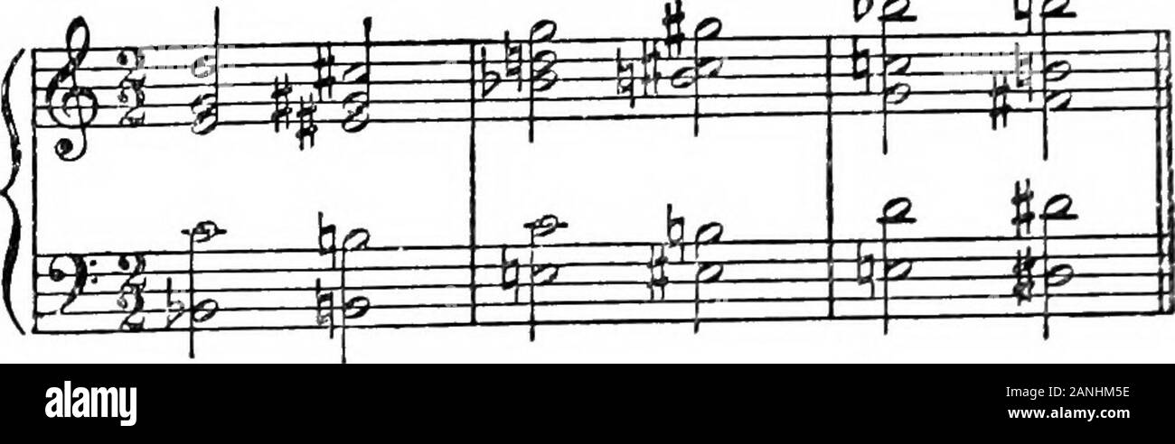 Armonia moderna, la sua spiegazione ed applicazione . 20 armonia moderna Ex.42. A. HALM,Harmoiiielehrebuch.&GT;fi.  ^. La bandita la progressione di un secondo procedimento in aunison può essere trovato in Schuberts canon in Erlaf vedere, eil pedale in corde le cadenze di Beethoven e Brahmsare quanto rivoluzionaria in effetti come qualcosa di Debussy. Ex.43. BEETHOVEN. Largo e raesto. .. H ^ mi 55= fe pp i t vedere anche la corda doppia da Beethovens Nona sinfonia,dato a p. 104. Di tutte le applicazioni più ampie del principio del pedale, thesustained Mediant è ormai quasi frequente come il tonico e Dominantâperhaps Foto Stock