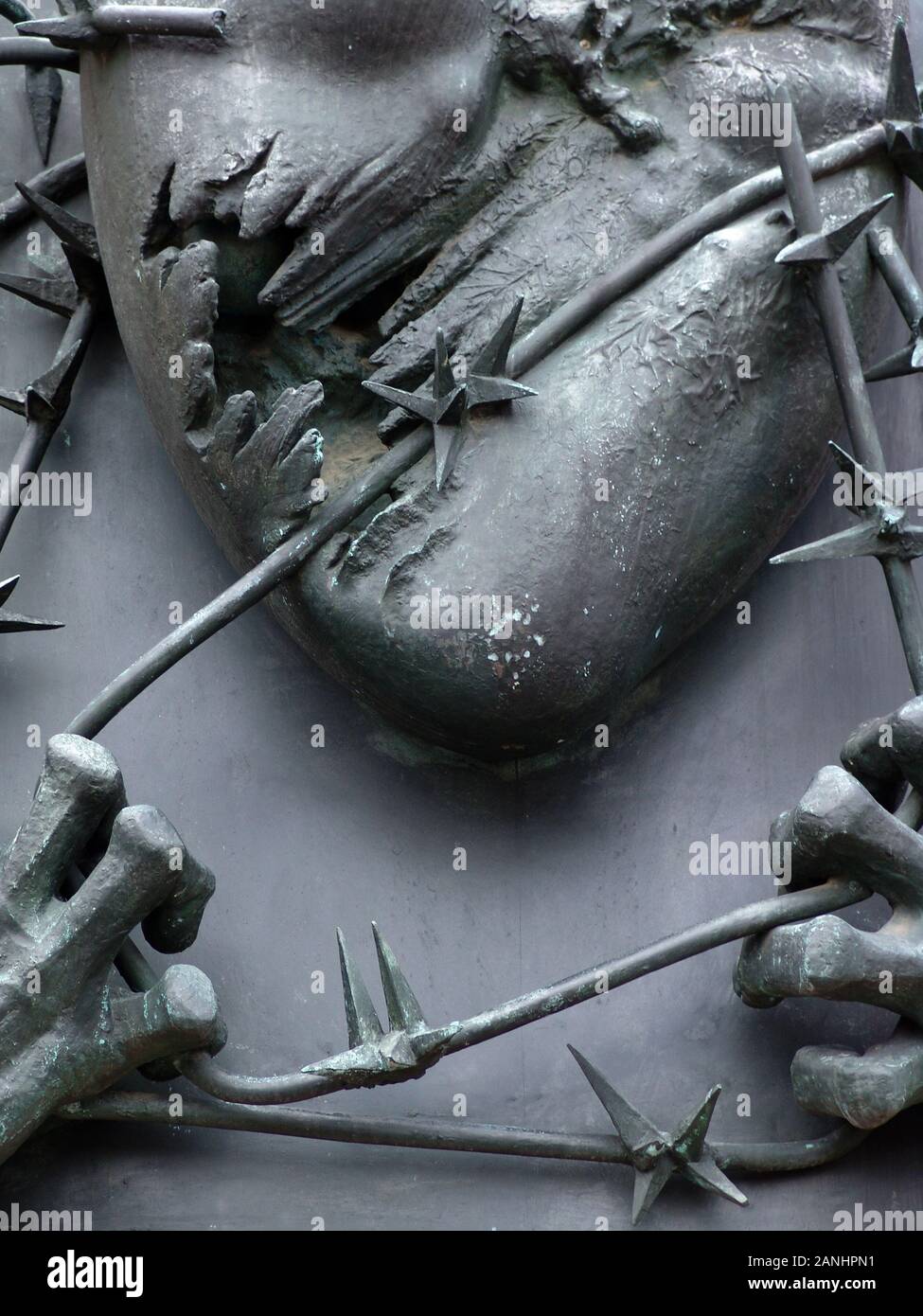 MONT VALÉRIEN A SURESNES VICINO A PARIGI È FIN DAI PRIMI ANNI '60 UN MEMORIALE NAZIONALE DELLA RESISTENZA FRANCESE DURANTE LA SECONDA GUERRA MONDIALE (DETTAGLI) - STORIA FRANCESE - MUSEO DI STORIA DI PARIGI - NAZIS VITTIME © FRÉDÉRIC BEAUMONT Foto Stock