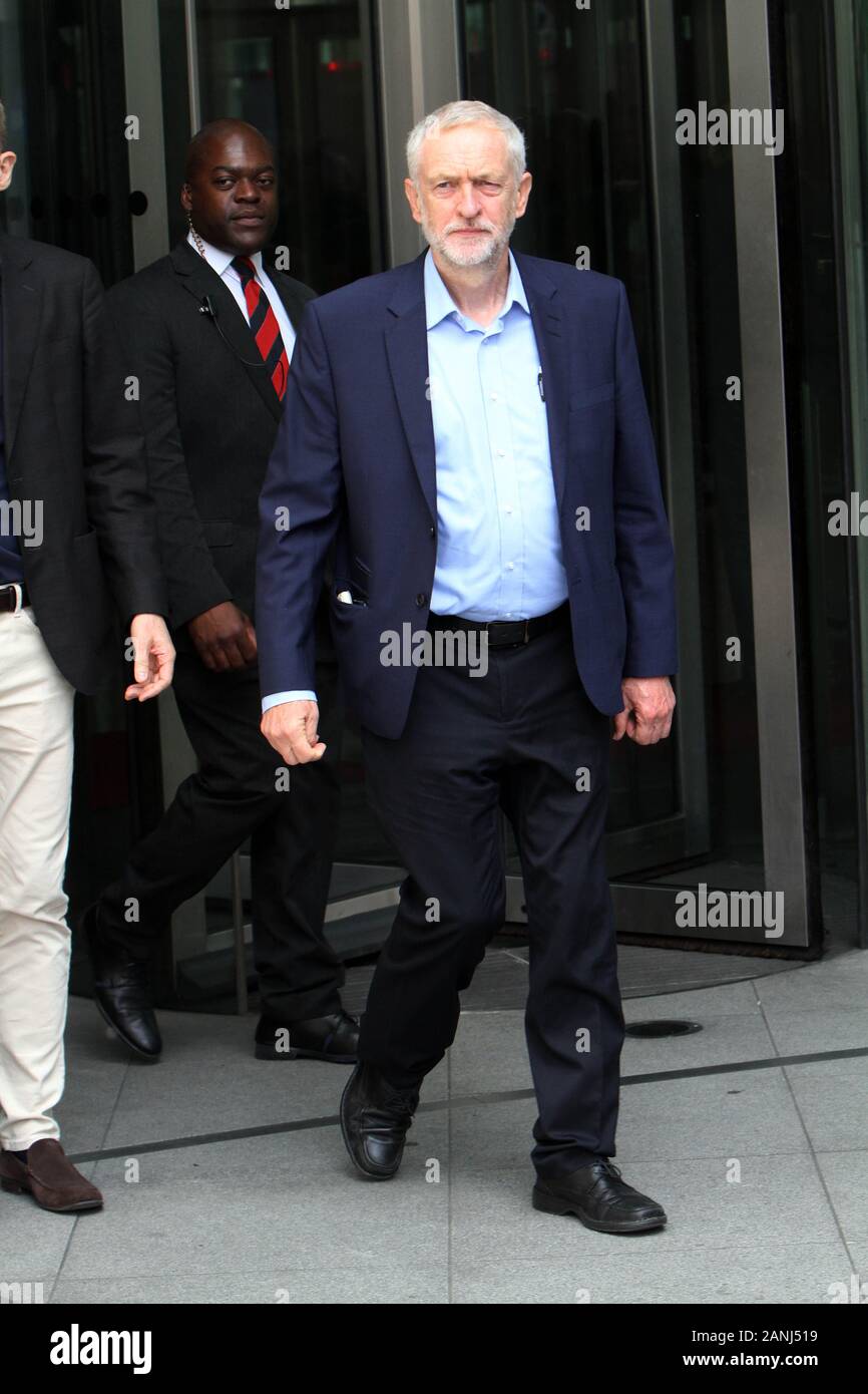 Jeremy Corbyn alla BBC oggi 19/06/2016 (immagine di credito©Jack Ludlam) Jeremy Corbyn ha difeso la UE in materia di immigrazione, esortando gli elettori invece di dirigere la loro rabbia verso prudenti misure di austerità. Foto Stock