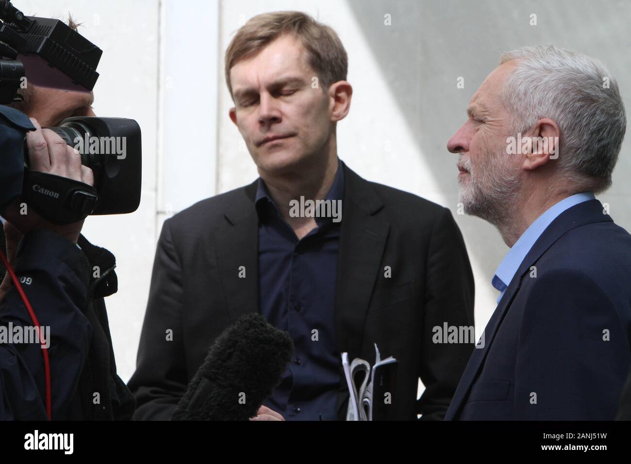 Jeremy Corbyn alla BBC oggi 19/06/2016 (immagine di credito©Jack Ludlam) Jeremy Corbyn ha difeso la UE in materia di immigrazione, esortando gli elettori invece di dirigere la loro rabbia verso prudenti misure di austerità. Foto Stock