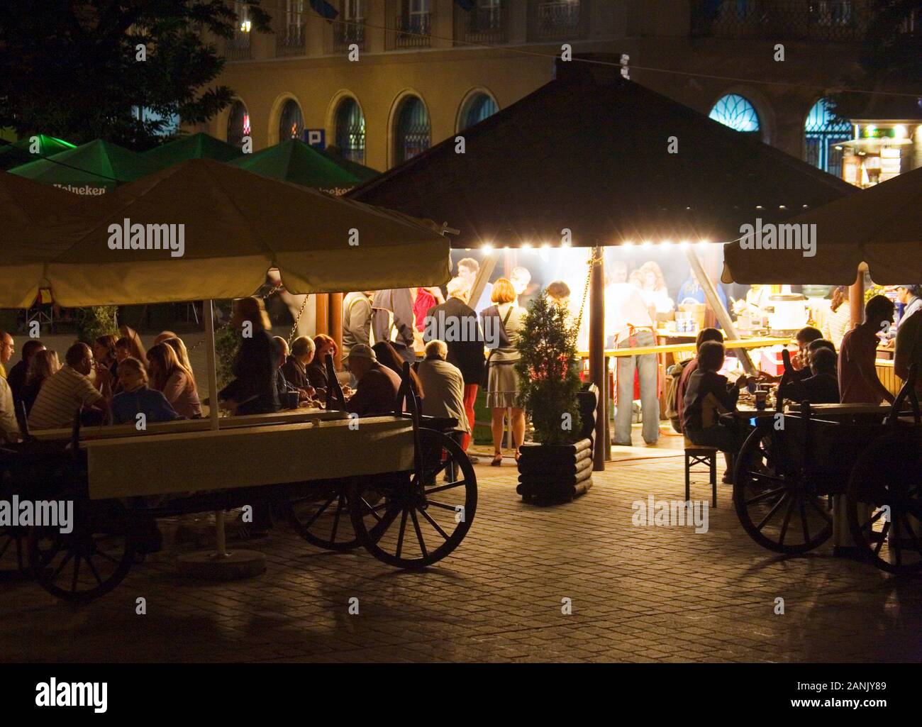 Polonia Cracovia cibo alla piazza principale del mercato Foto Stock