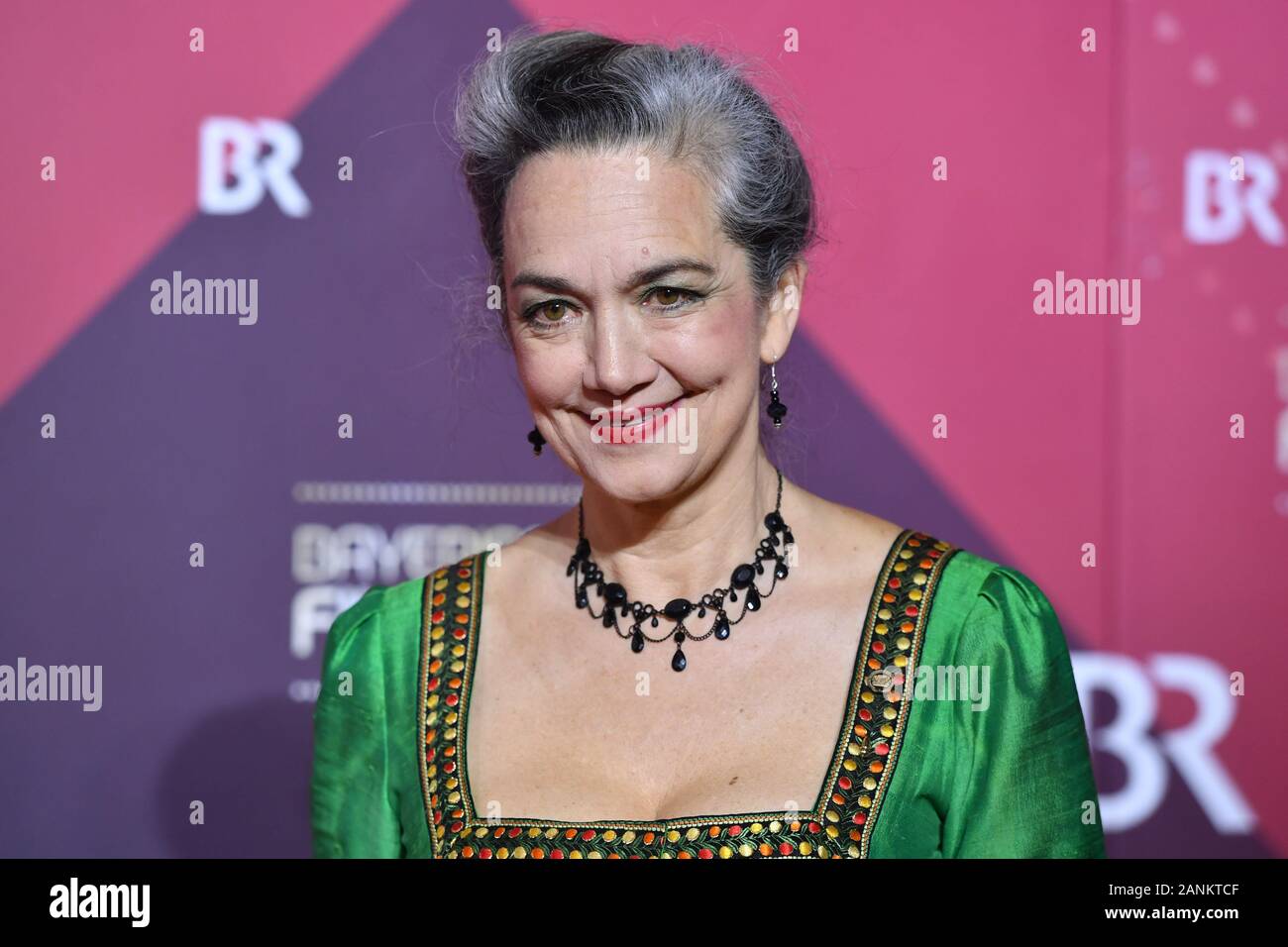 Irina WANKA (attrice), immagine singola, taglio singolo motivo, Ritratto, Ritratto, Ritratto. Quarantunesima Bavarian Film Award 2019-Red Carpet, tappeto rosso, il 17 gennaio 2019 presso il Prinzregententheater in Muenchen. | Utilizzo di tutto il mondo Foto Stock