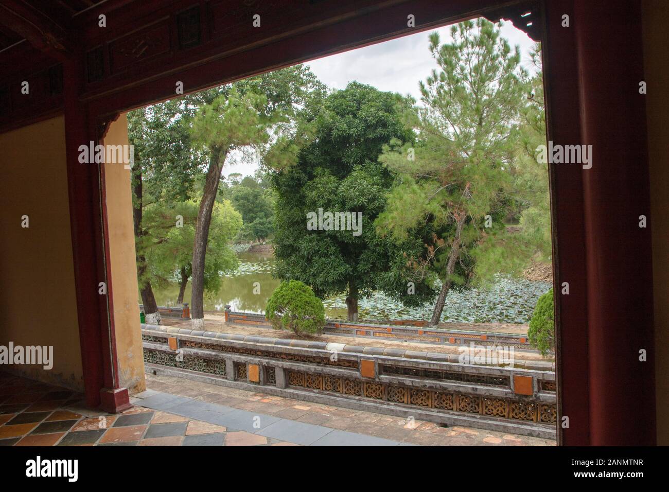La tomba imperiale di Minh Mang in tinta, Vietnam Foto Stock