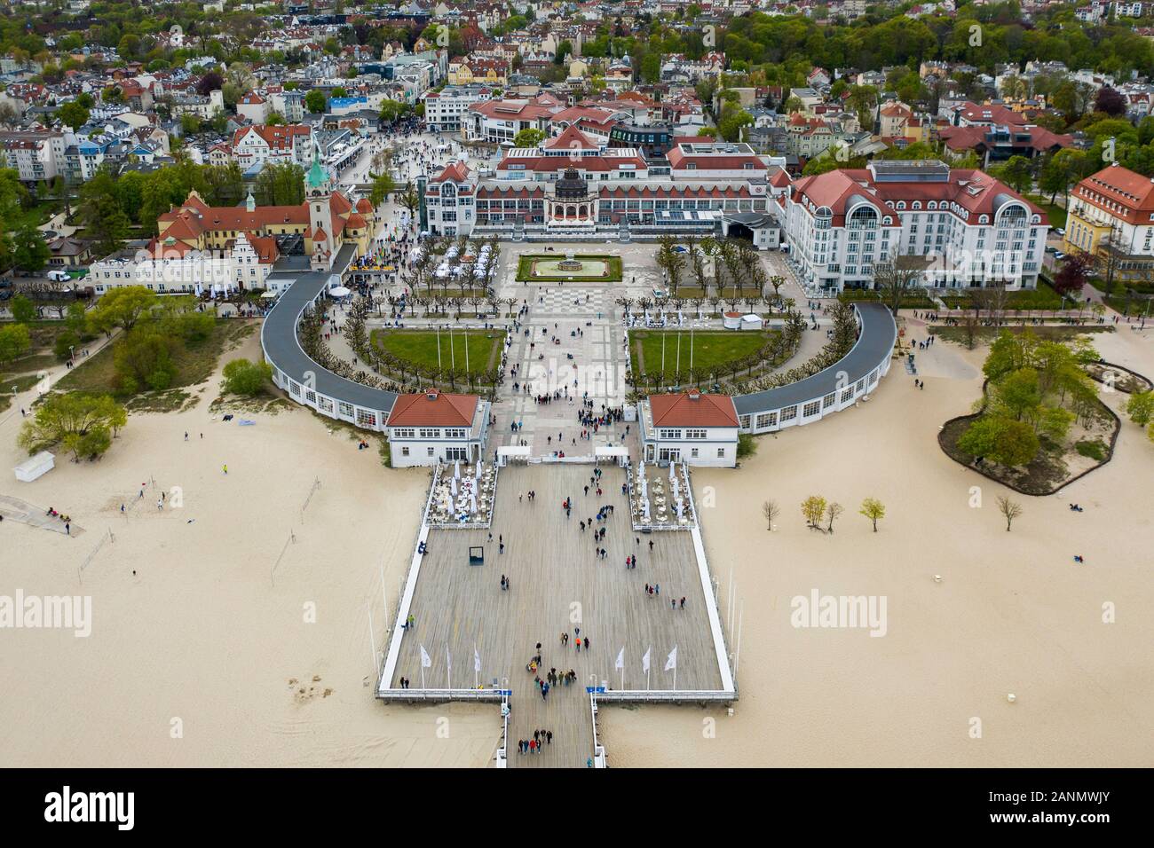 Vista aerea sul famoso molo di Sopot, Polonia del mar Baltico. Foto Stock