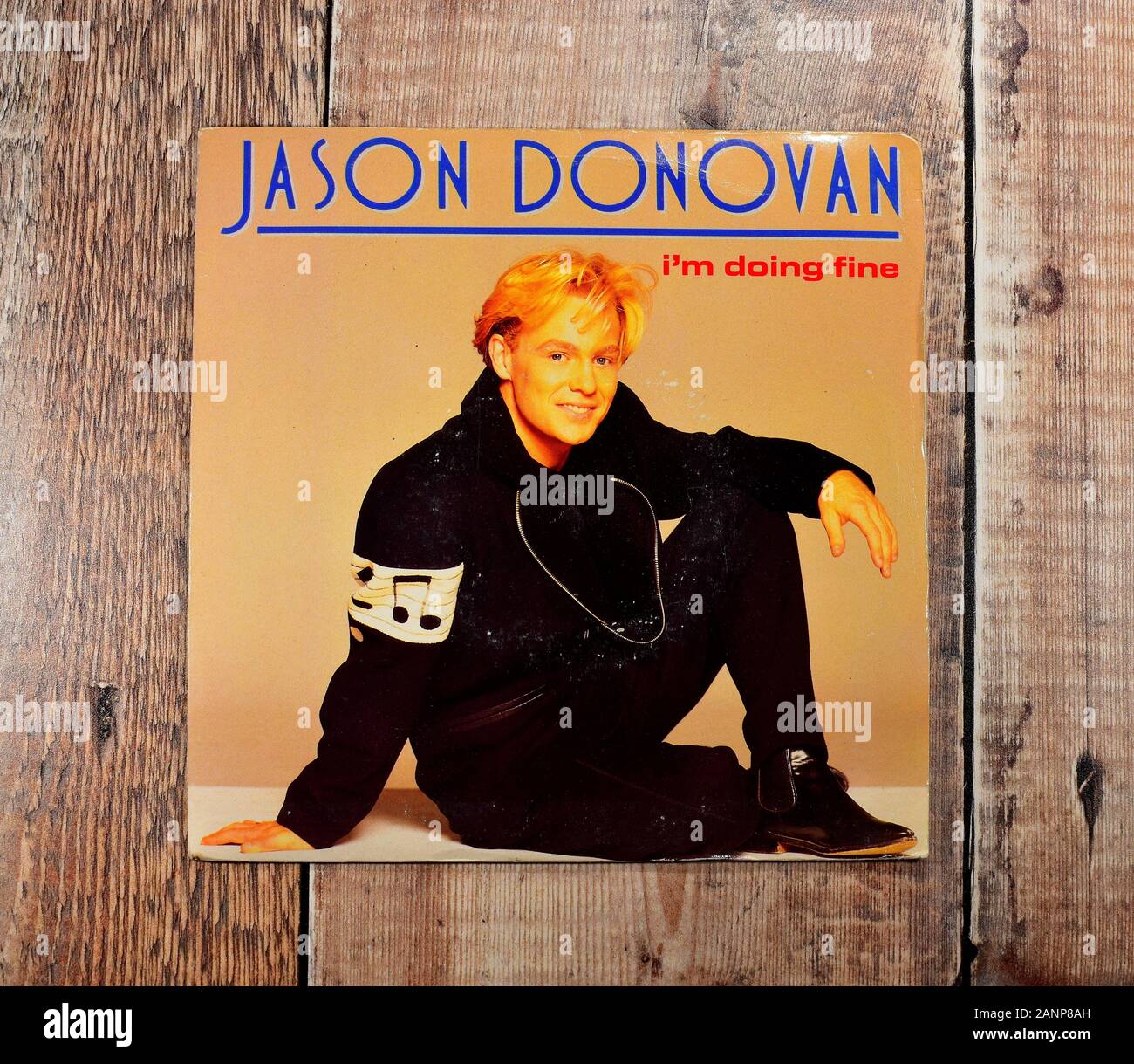 Jason Donovan 7pollice unica, che sto facendo bene Foto Stock