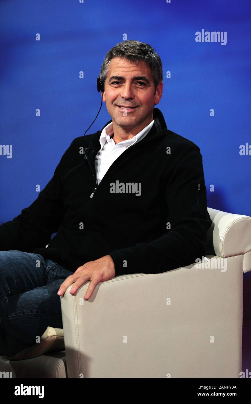 Milano Italia 10/04/2008 , George Clooney ospite della trasmissione Che tempo che fa' in Studi Rai. Foto Stock