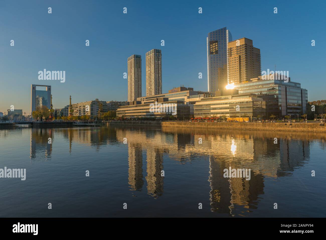 Nuovo ed esclusivo Dockland area Puerto Madero, membro di capitale Buenos Aires, Argentina, America Latina Foto Stock