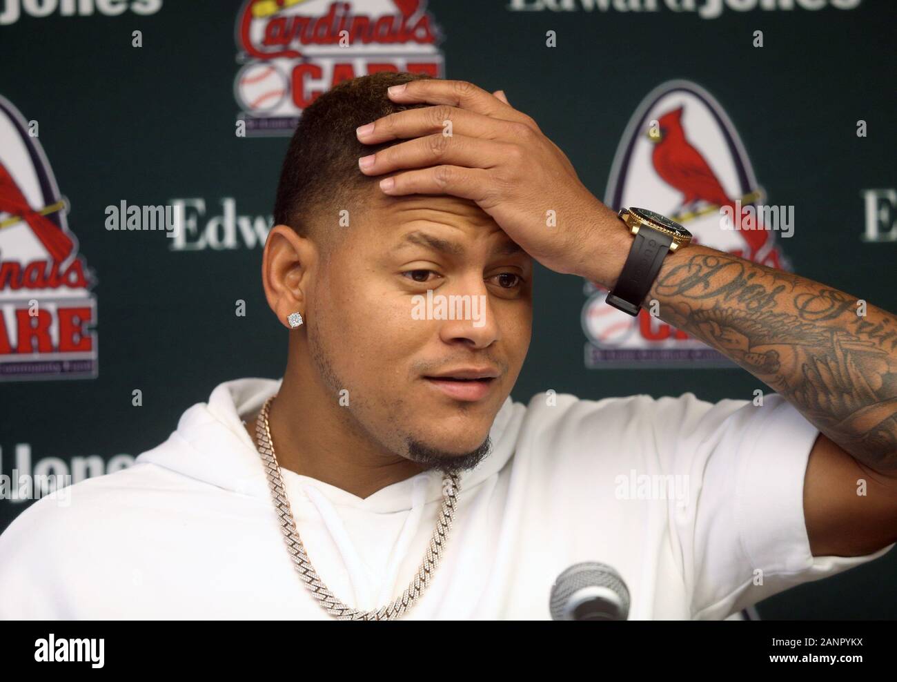 Louis, Stati Uniti. 18 gennaio, 2020. Louis Cardinals pitcher Carlos Martinez parla con i giornalisti a St. Louis Cardinals Riscaldamento invernale a St Louis il Sabato, 18 gennaio 2020. Foto di BIll Greenblatt/UPI Credito: UPI/Alamy Live News Foto Stock