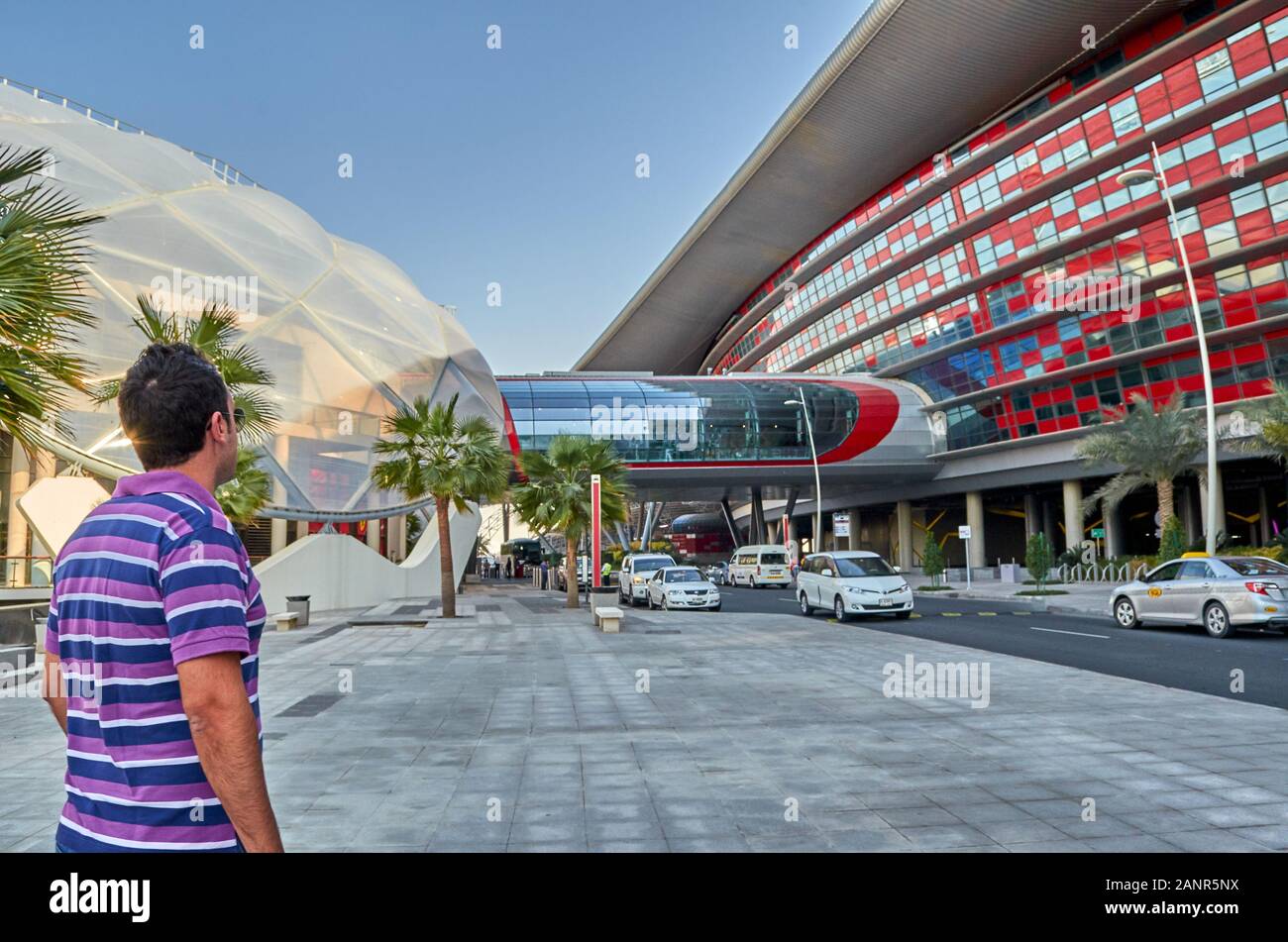 All'interno della Ferrari World parco divertimenti di Yas Island, Dubai Emirati Arabi Uniti Foto Stock