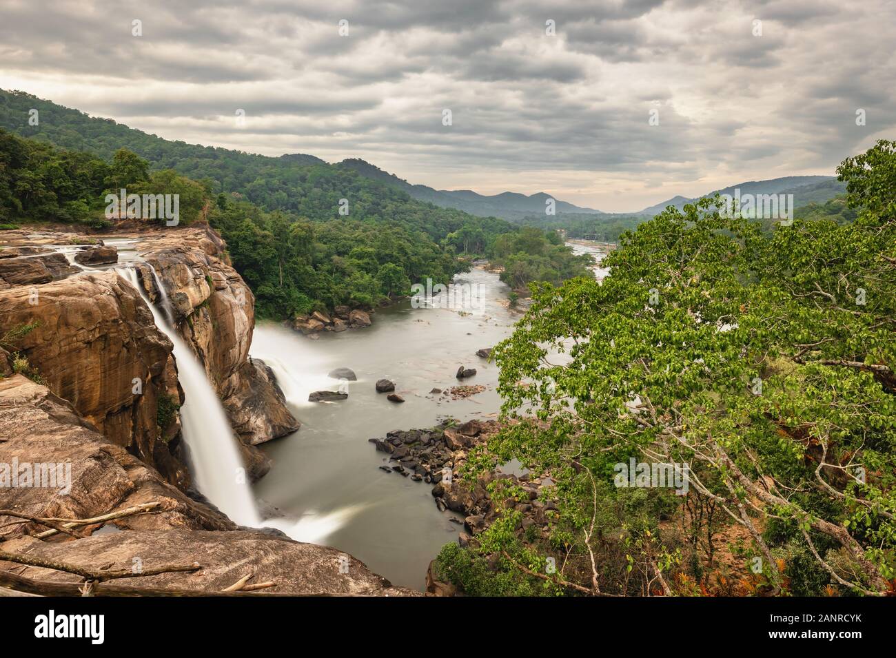 Cascate di Athirappilly in Kerala, India Foto Stock