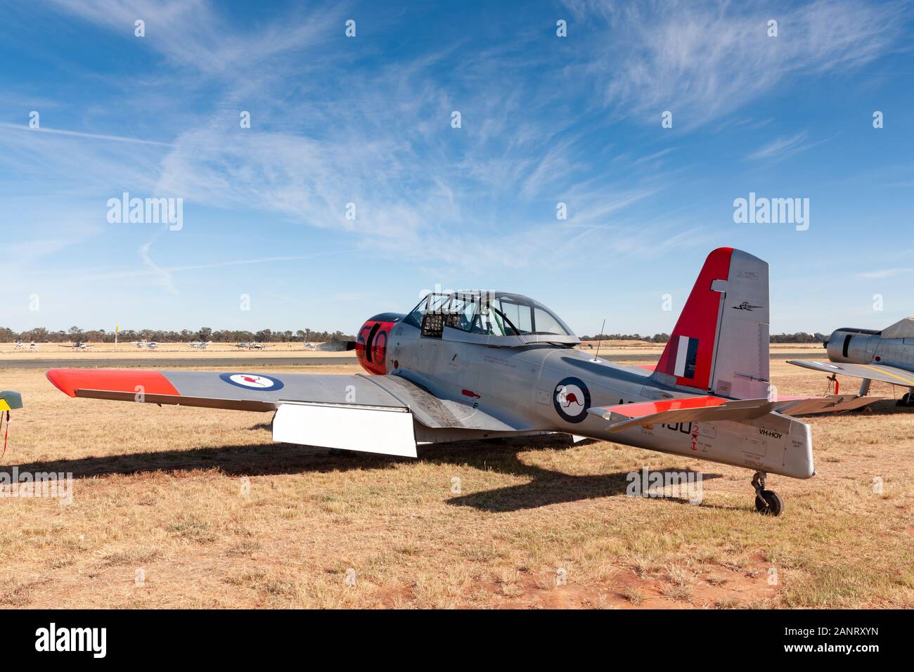 Ex Royal Australian Air Force (RAAF) Commonwealth Aircraft Corporation (CAC) CA-25 Winjeel trainer aeromobile VH-HOY. Foto Stock
