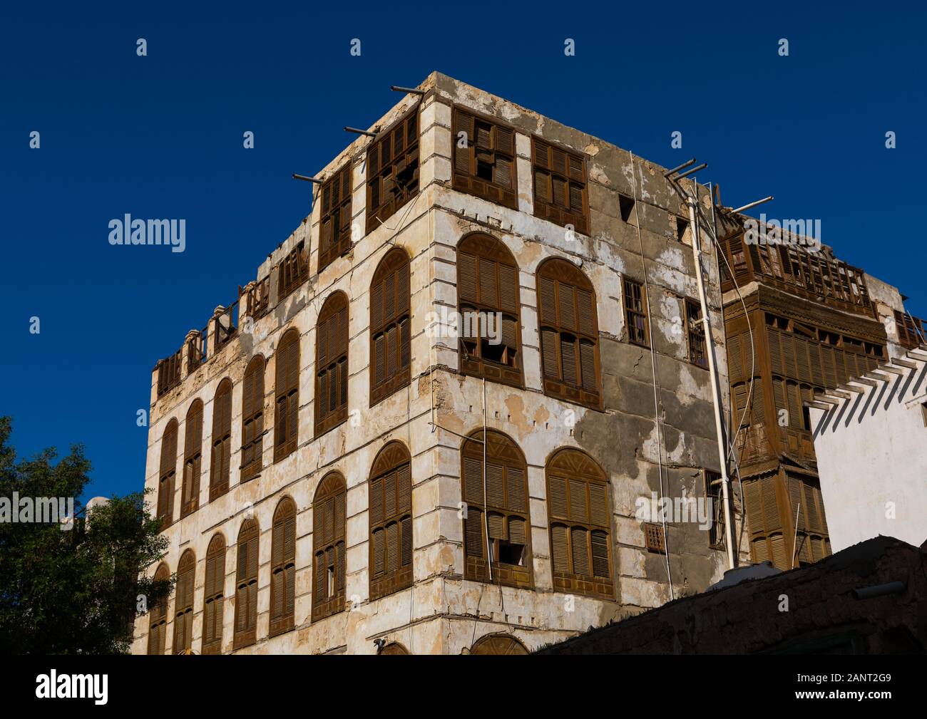 Casa storica con mashrabiyas in legno di al-Balad trimestre, Mecca provincia, Jeddah, Arabia Saudita Foto Stock