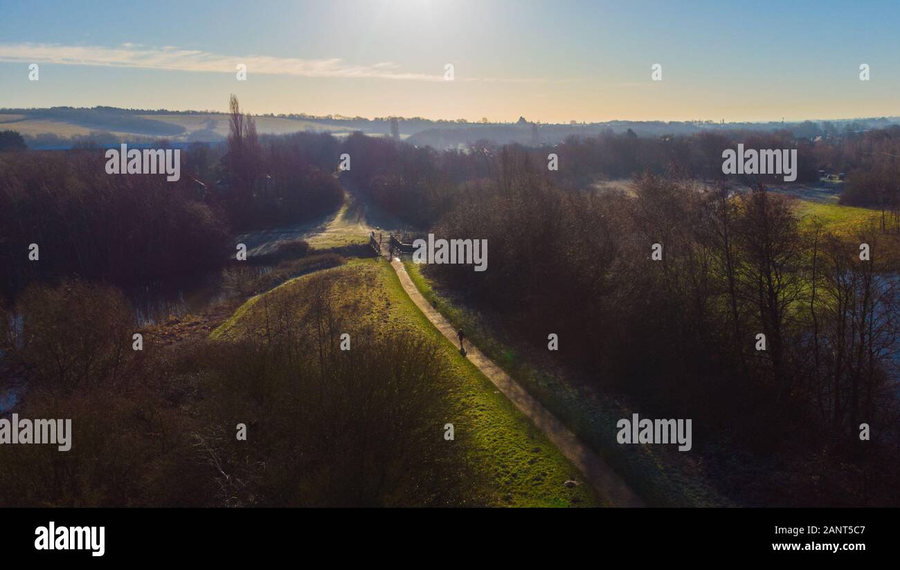 Foto aerea di Mill Lakes nel Nottinghamshire, NG15 Foto Stock