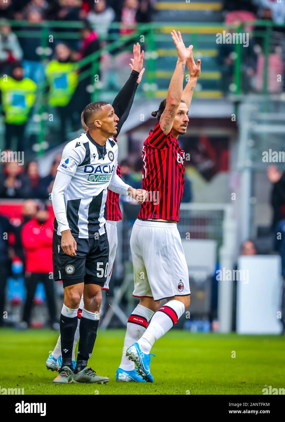 Milano, 19 gen 2020, Zlatan Ibrahimovic del Milan durante il Milan vs Udinese - Calcio italiano di Serie A uomini campionato - Credito: LPS/Fabrizio Carabelli/Alamy Live News Foto Stock