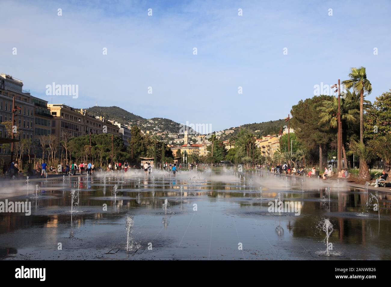 Promenade Du Paillon, Parco, Nizza, Costa Azzurra, Costa Azzurra, Provenza, Francia, Europa Foto Stock