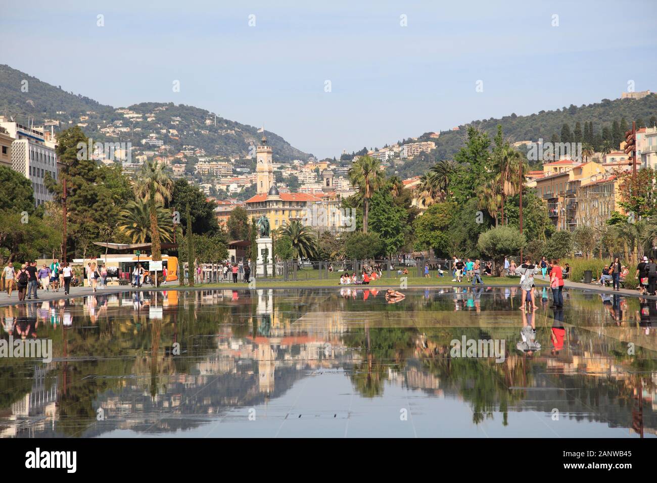 Promenade Du Paillon, Parco, Nizza, Costa Azzurra, Costa Azzurra, Provenza, Francia, Europa Foto Stock