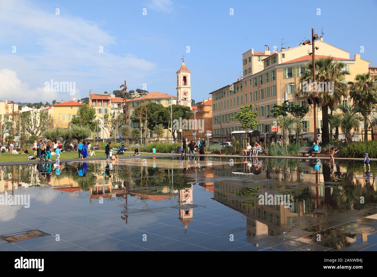 Promenade Du Paillon, Parco, Nizza, Costa Azzurra, Costa Azzurra, Provenza, Francia, Europa Foto Stock