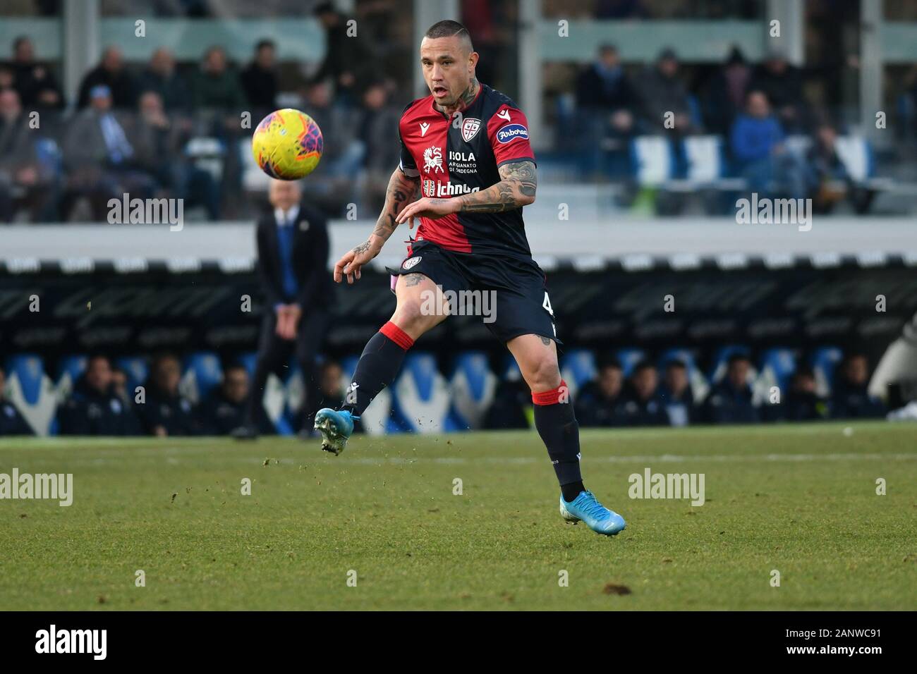 Brescia, Italia. Xix gen, 2020. Brescia, Italia, 19 gen 2020, nainggolan cagliari durante Brescia vs Cagliari - Calcio italiano di Serie A uomini campionato - Credito: LM/Alessio Tarpini Credito: Alessio Tarpini/LP/ZUMA filo/Alamy Live News Foto Stock