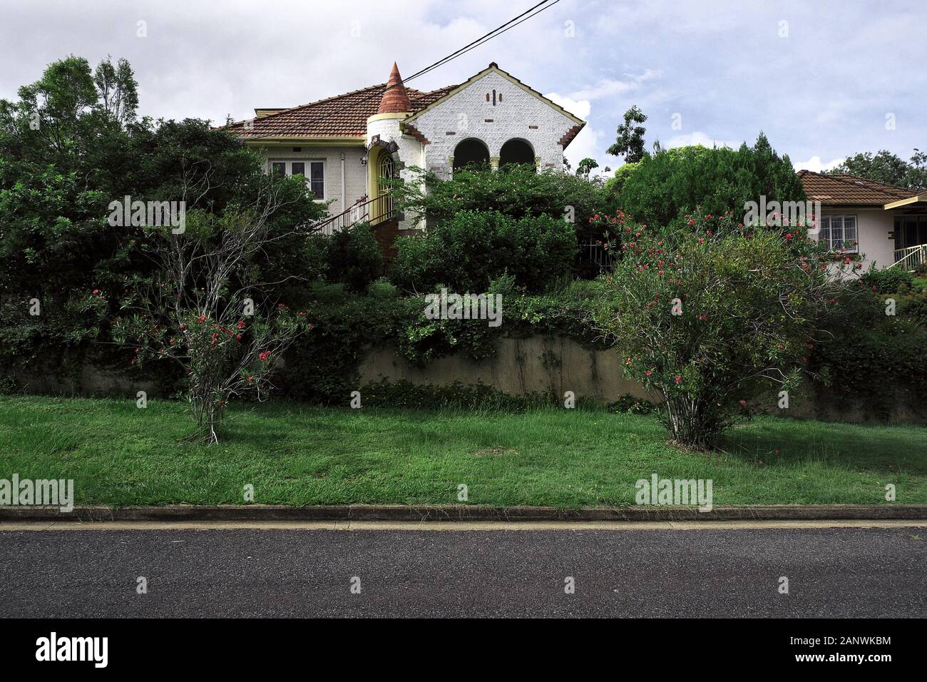 Post War Houses nei sobborghi di Brisbane di Carina, Camp Hill, Seven Hills e Cannon Hill, la loro topografia e i moderni equivalenti 'New queenslander' Foto Stock