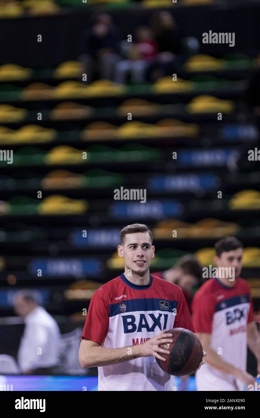 Bilbao, Paesi Baschi. Xix gen, 2020. GUILLEM JOU durante il riscaldamento del gioco tra RETABet Bilbao Basket e Baxi Manresa a Miribilla Bilbao Arena. Credit: Edu Del Fresno/ZUMA filo/Alamy Live News Foto Stock