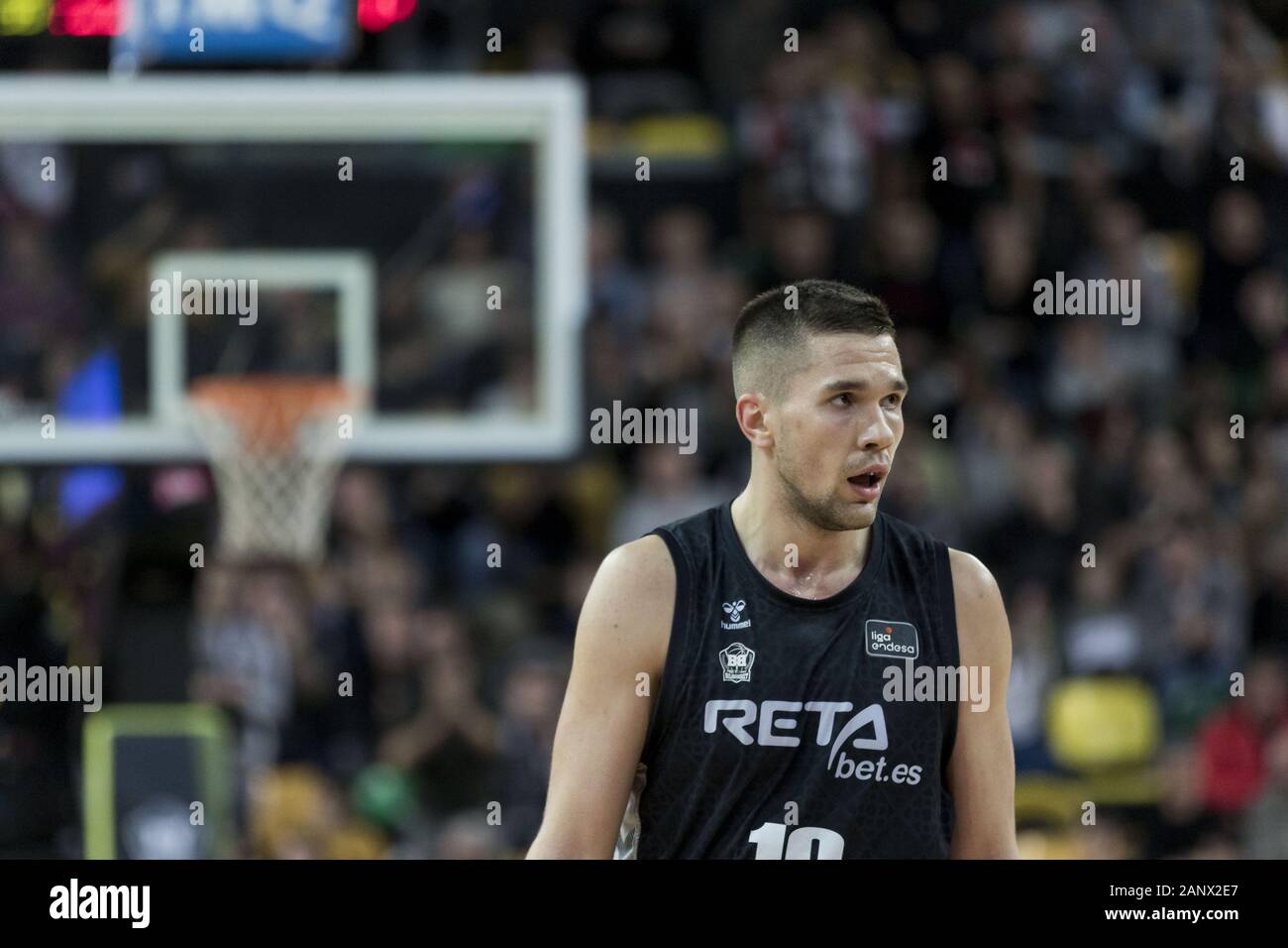 Bilbao, Paesi Baschi. Xix gen, 2020. EMIR SULEJMANOVIC (19) durante il gioco tra RETABet Bilbao Basket e Baxi Manresa a Miribilla Bilbao Arena. Credit: Edu Del Fresno/ZUMA filo/Alamy Live News Foto Stock