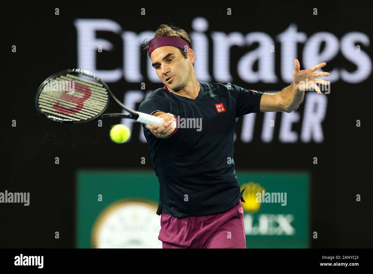 Melbourne, Australia. 20 gen 2020. Roger Federer sconfigge Steve Johnson, STATI UNITI D'AMERICA. , . A Melbourne Park, Melbourne, Australia il 20 gennaio 2020. Foto di Peter Dovgan. Credit: UK Sports Pics Ltd/Alamy Live News Foto Stock