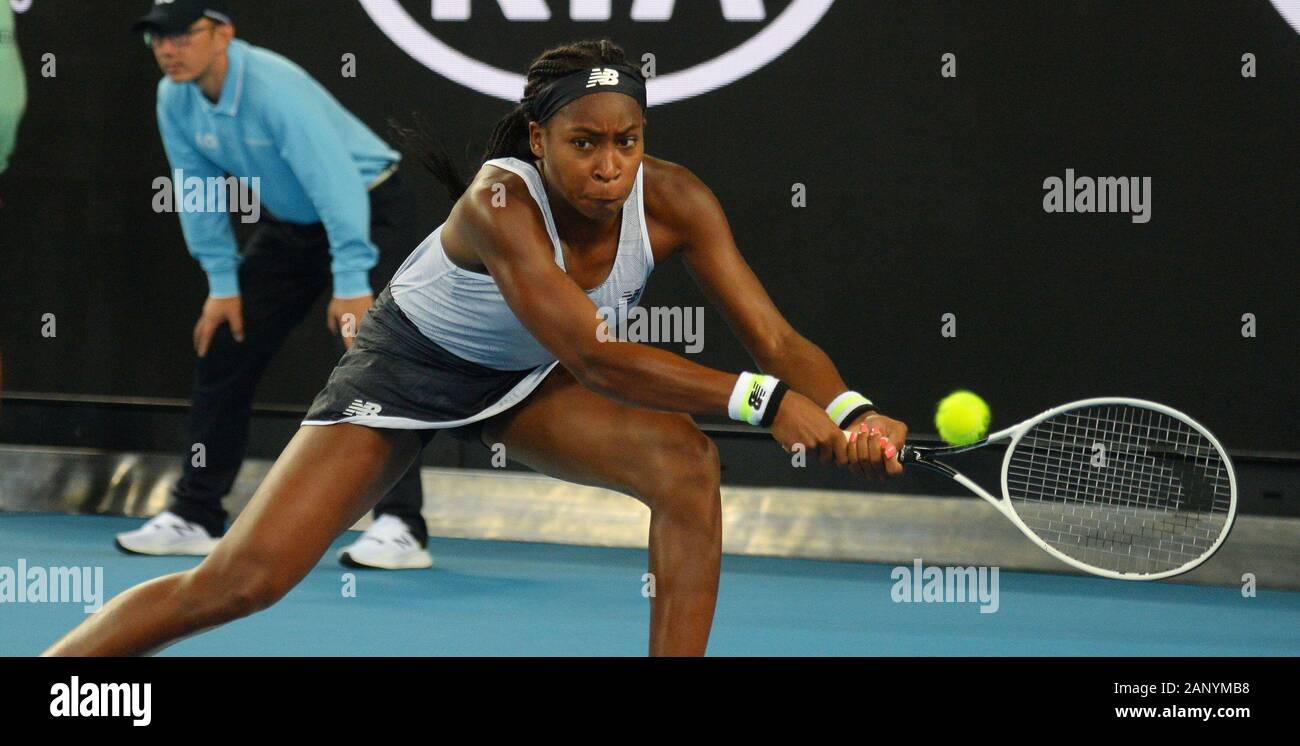 Melbourne, Australia. Xx gen, 2020. D1 Cofi Gauff aka COCO (USA) nel primo round match fotografico Anne Parker International Sports Fotos Ltd/Alamy Live News Foto Stock