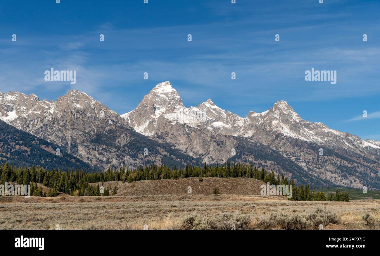 Picchi di montagna nel Parco Nazionale di Grand Teton, Wyoming USA Foto Stock