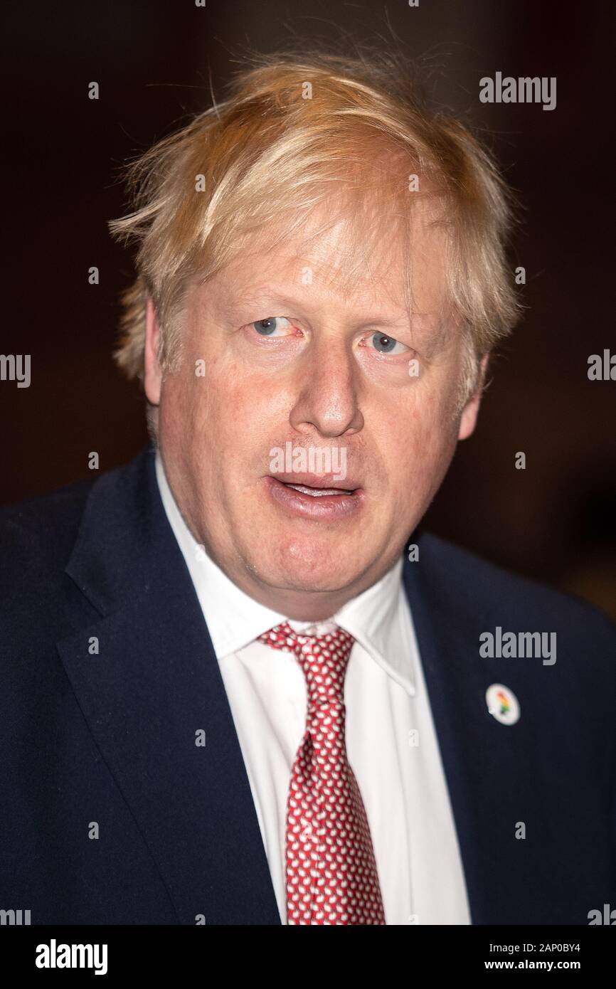 Il primo ministro Boris Johnson visiti la zona dell'innovazione durante il REGNO UNITO-Africa Investment Summit al Intercontinental Hotel di Londra. Foto di PA. Picture Data: lunedì 20 gennaio, 2020. Vedere PA storia politica Johnson. Foto di credito dovrebbe leggere: Leon Neal/PA FILO Foto Stock