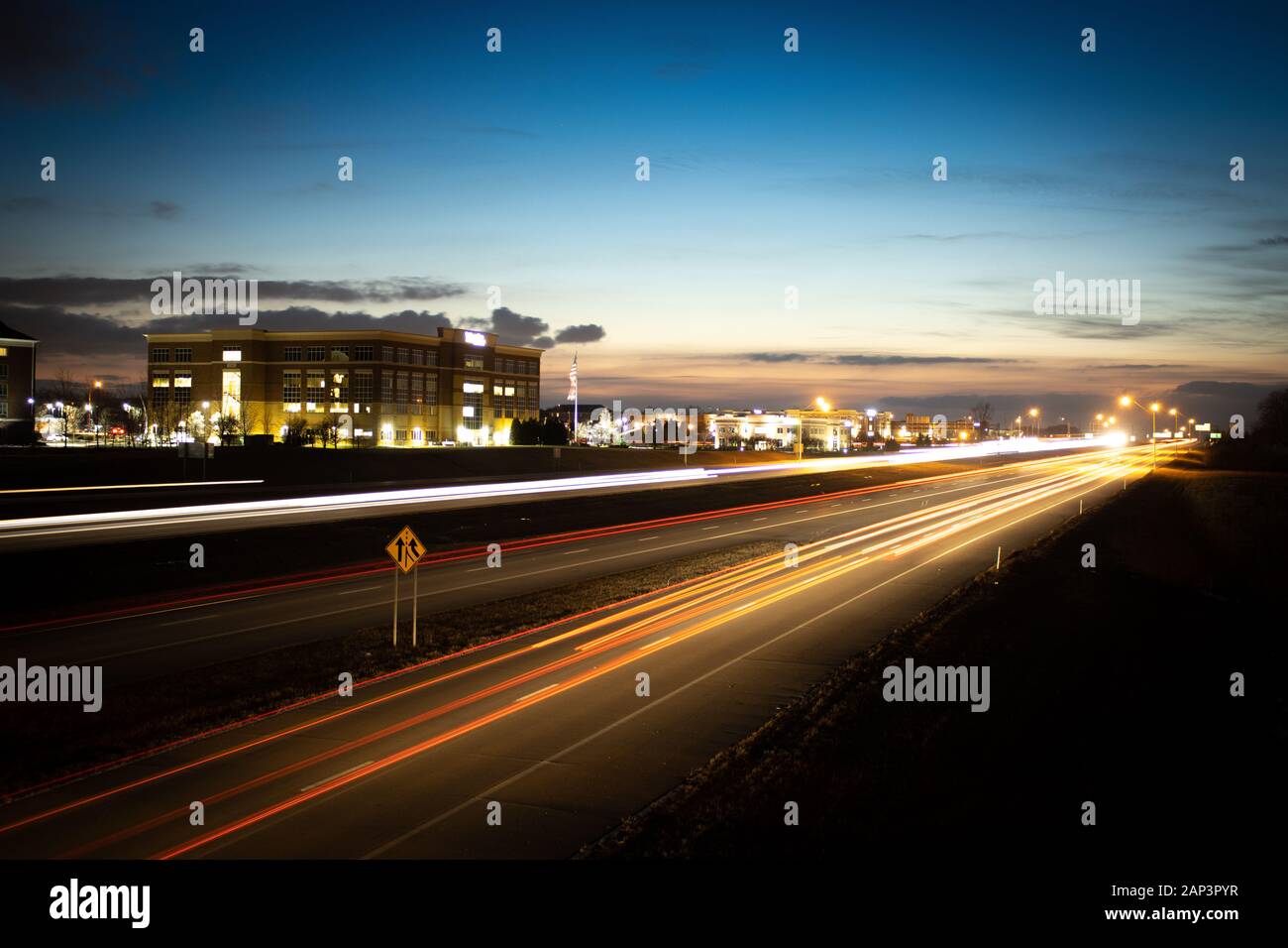 luce auto a lunga velocità con otturatore Foto Stock
