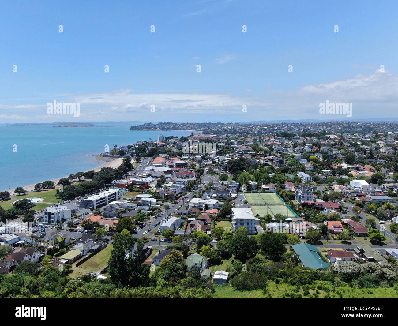 Bastion Point, Auckland / Nuova Zelanda - 30 Dicembre 2019: The Amazing Cliff Of Bastion Point At Michael Joseph Savage Memorial Park, Okahu Bay E Mi Foto Stock