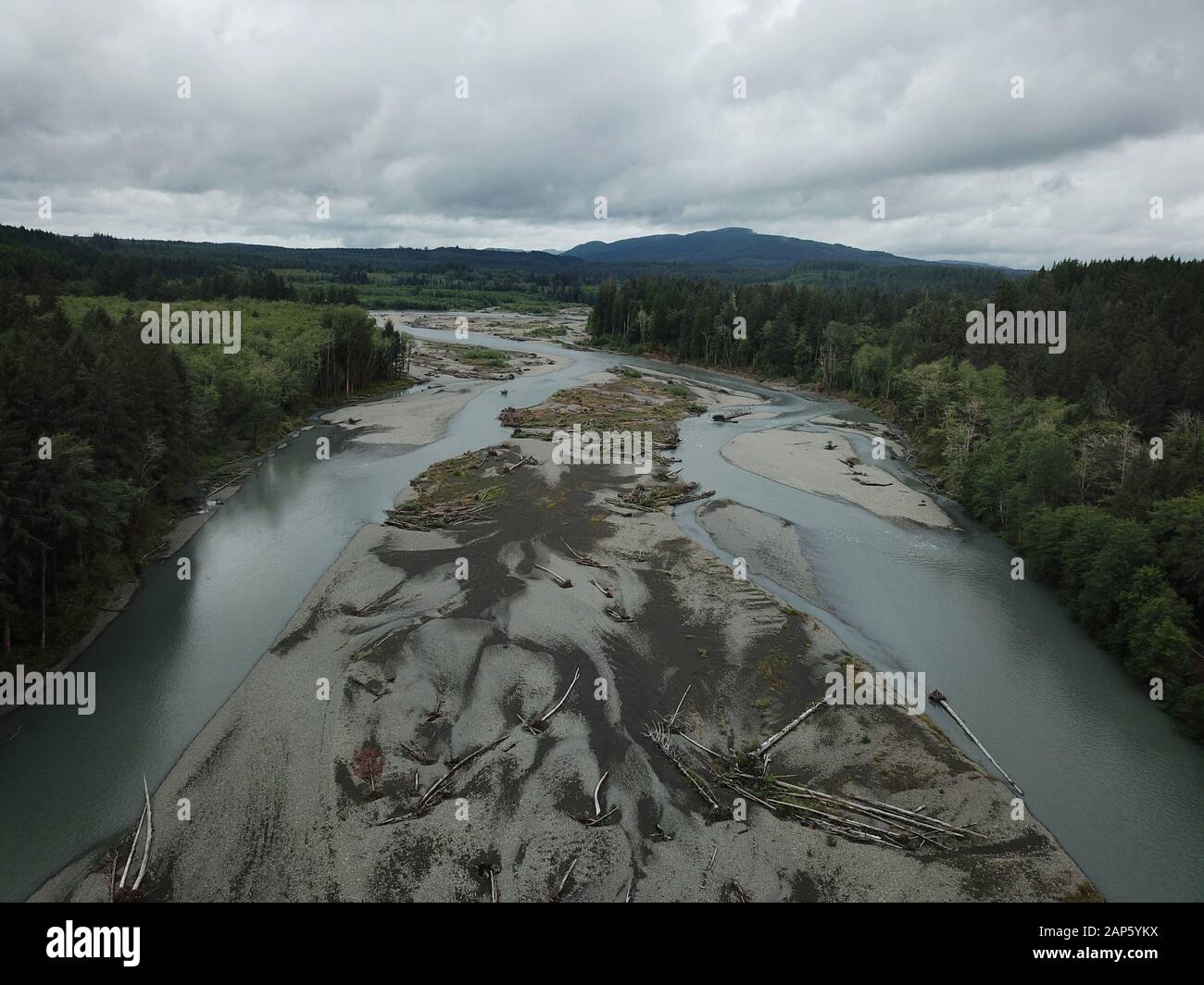 Aereo di droni Hoh River campeggio Washington state USA Foto Stock