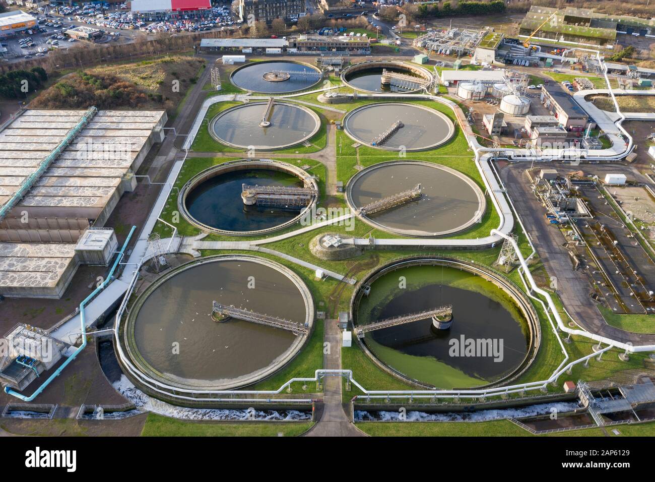 Vista aerea di acqua scozzese Seafield di trattamento delle acque reflue di opere, Edinburgh , Scozia ,REGNO UNITO Foto Stock