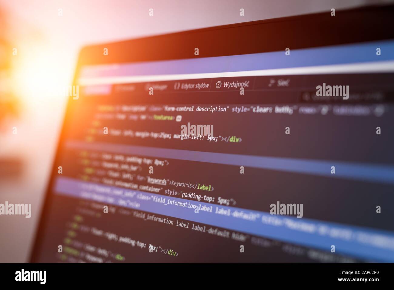 Lo sviluppo di programmazione e tecnologie di codifica. Sito web design. Cyber spazio concetto. Foto Stock