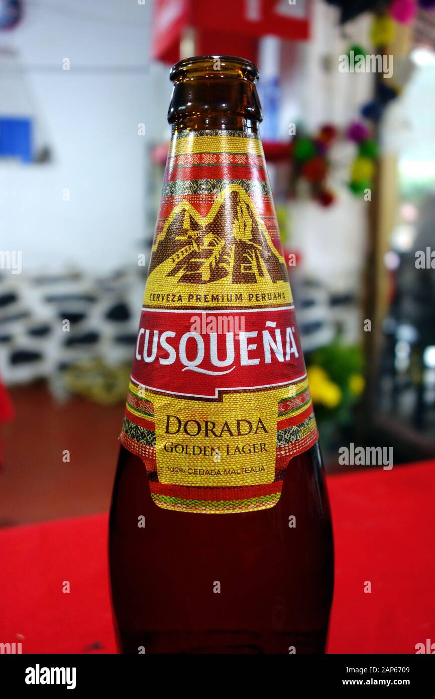 Cusquena Premium Birra Peruviana, Ollantaytambo, Urubamba Provincia, Cusco Regione, Perù, Sud America Foto Stock
