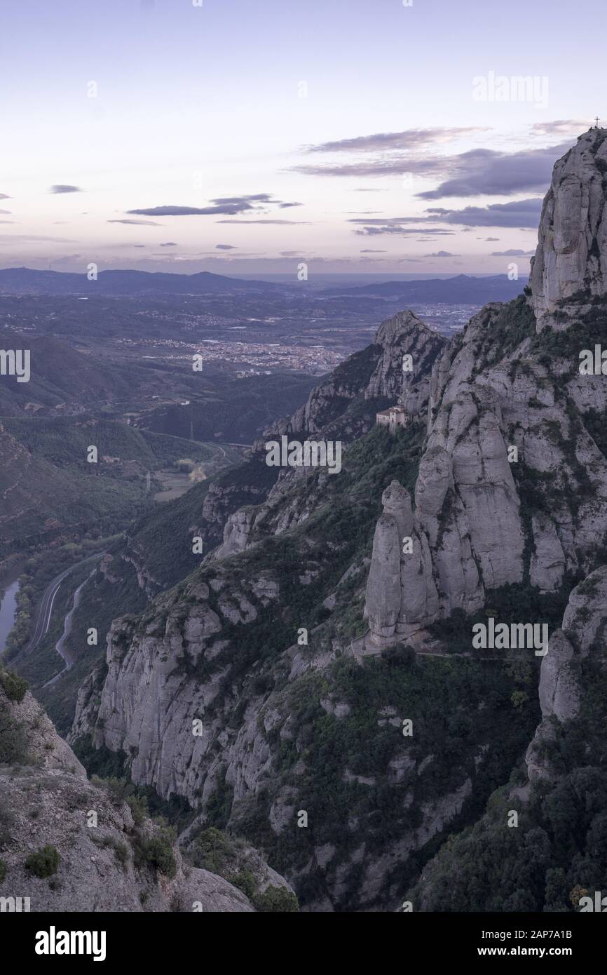 Montserrat mountain range in Catalogna vicino a Barcellona Foto Stock