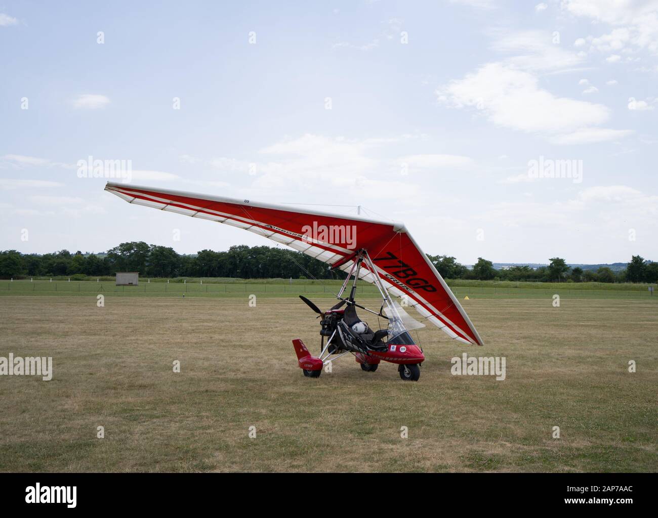 Ultraleggero velivolo ultraleggero trike rosso Foto Stock
