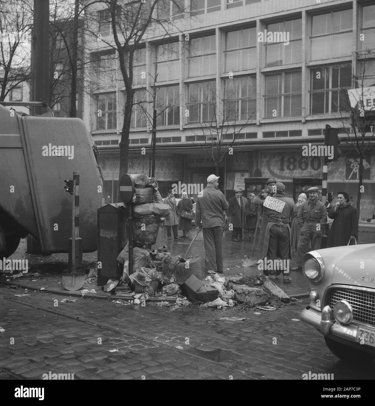 Manifestazioni a Bruxelles contro l'unità agiscono, percussori tirare attraverso Liegi Data: 3 gennaio 1961 Luogo: Bruxelles, Liegi Parole chiave: dimostrazioni, percussori Foto Stock