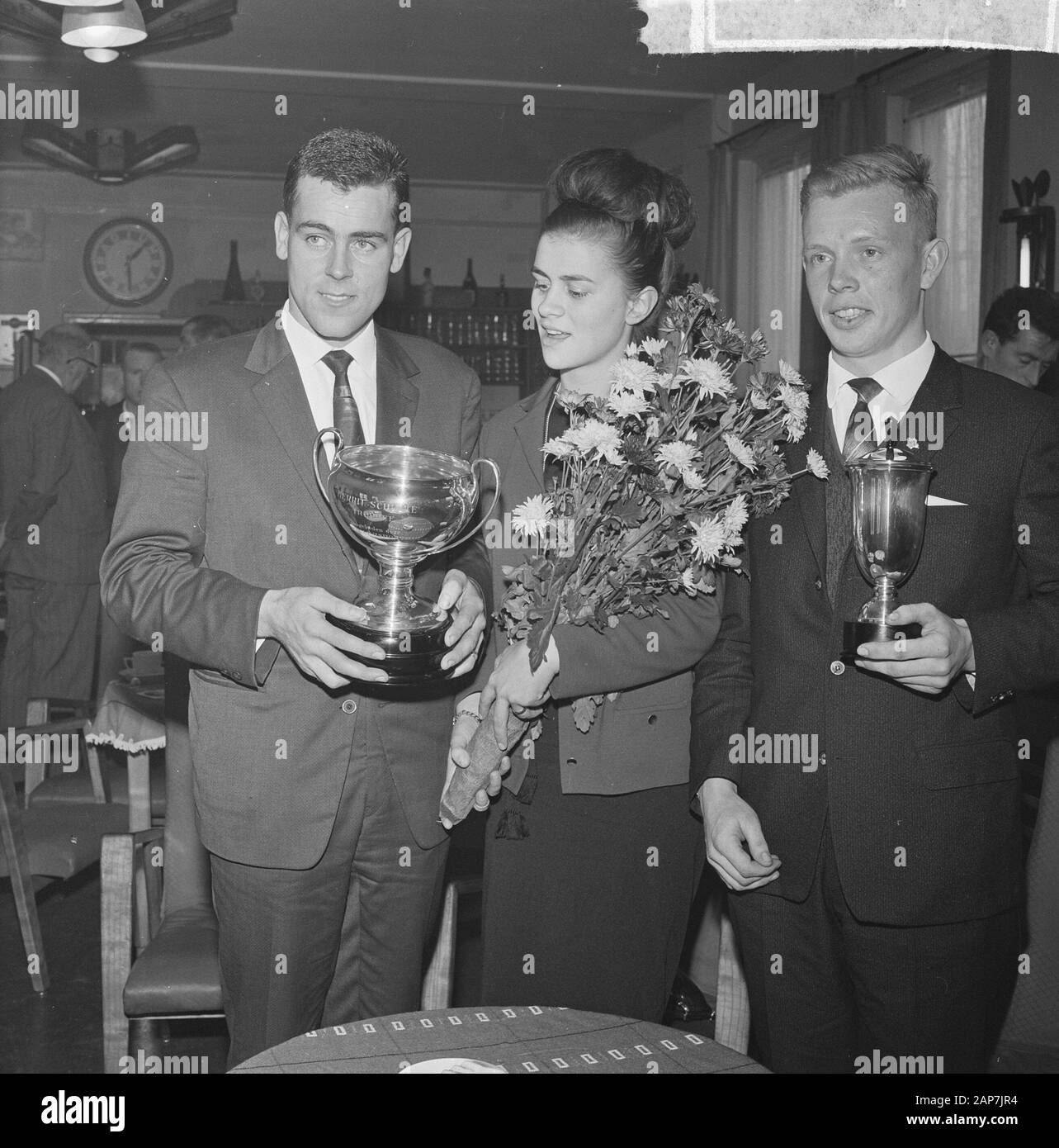 I migliori ciclisti del 1962 Data: Gennaio 6, 1963 Parole chiave: tazze, mogli, i ciclisti Foto Stock