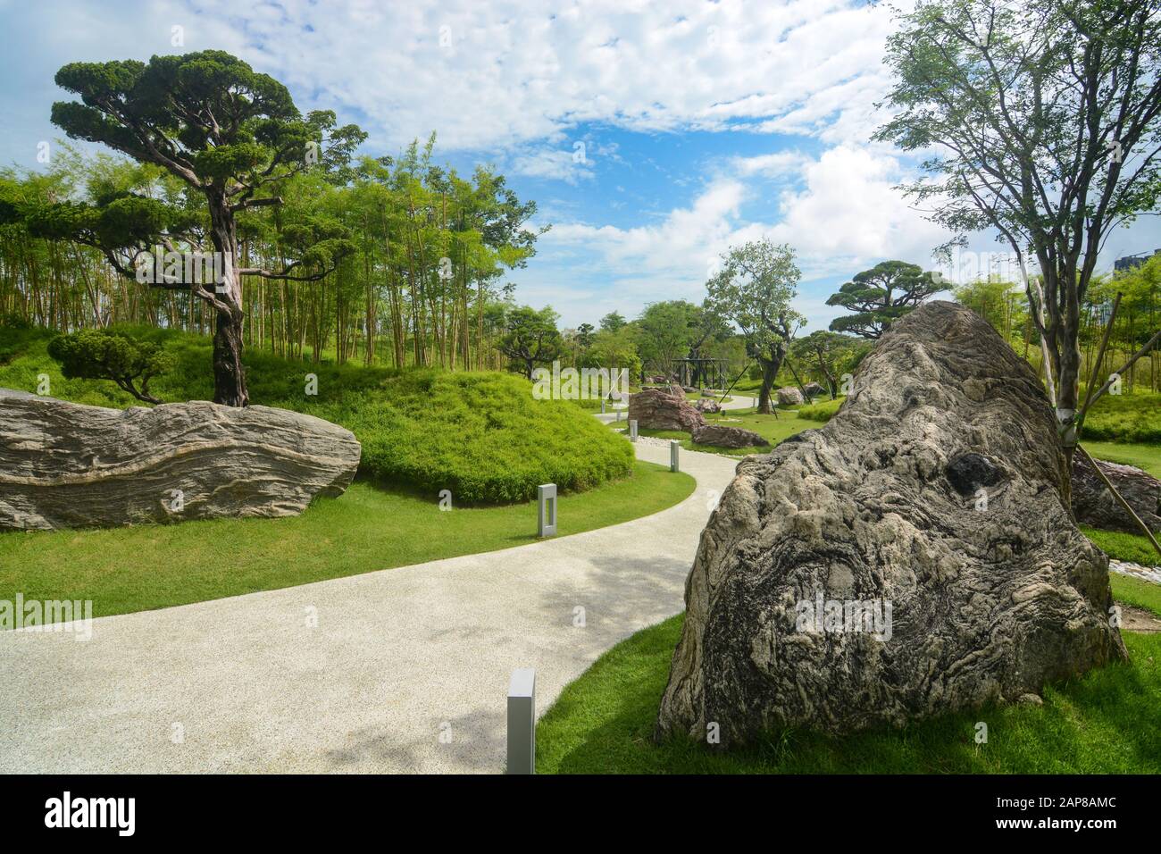 Singapore - 9 settembre 2018 - percorso Pulito e paesaggistico ai Gardens by the Bay di Singapore Foto Stock