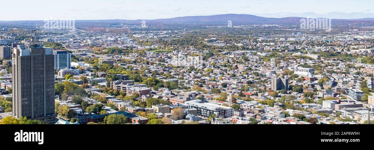 Quebec City, panorama della città con il fiume Saint-Laurent in background Foto Stock