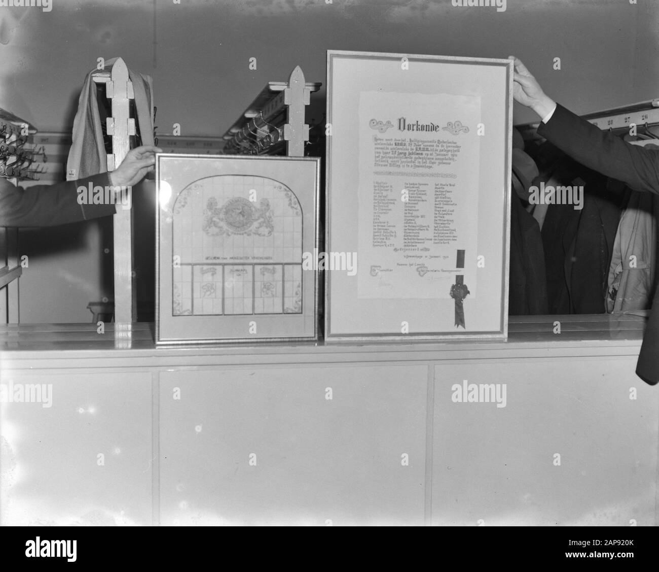 Assemblea generale NWU. Missione Ciclismo. Il regalo anniversario Data: 31 gennaio 1953 Foto Stock