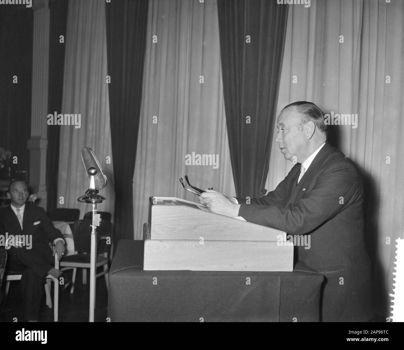 25 anniversario della Camera di Commercio Svizzera olandese Data: 4 dicembre 1958 Nome dell'istituzione: Camera di Commercio Foto Stock