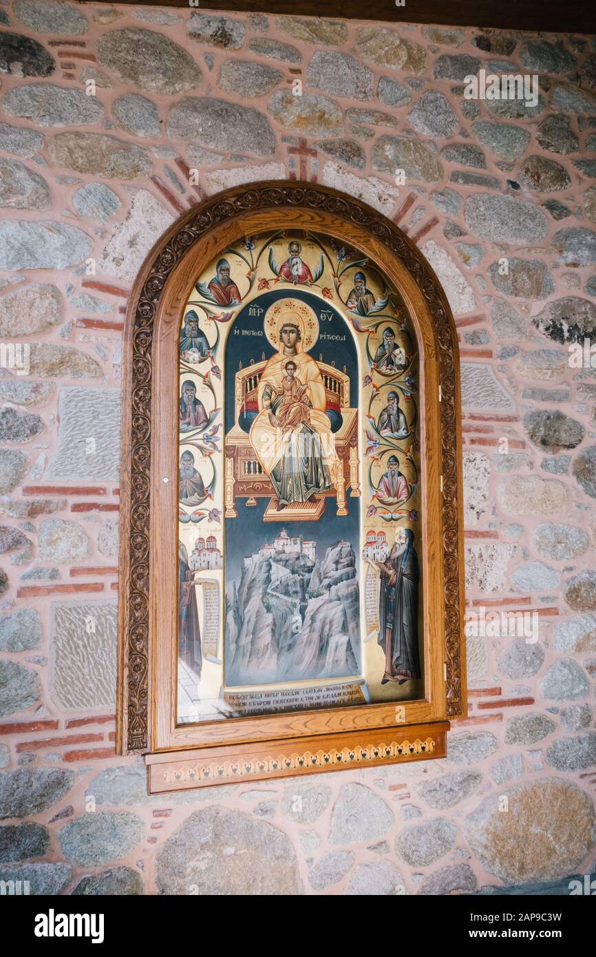 Meteora, Grecia - 19 Dicembre 2019: Interno Del Monastero Di Varlaam, Meteora, Grecia Foto Stock