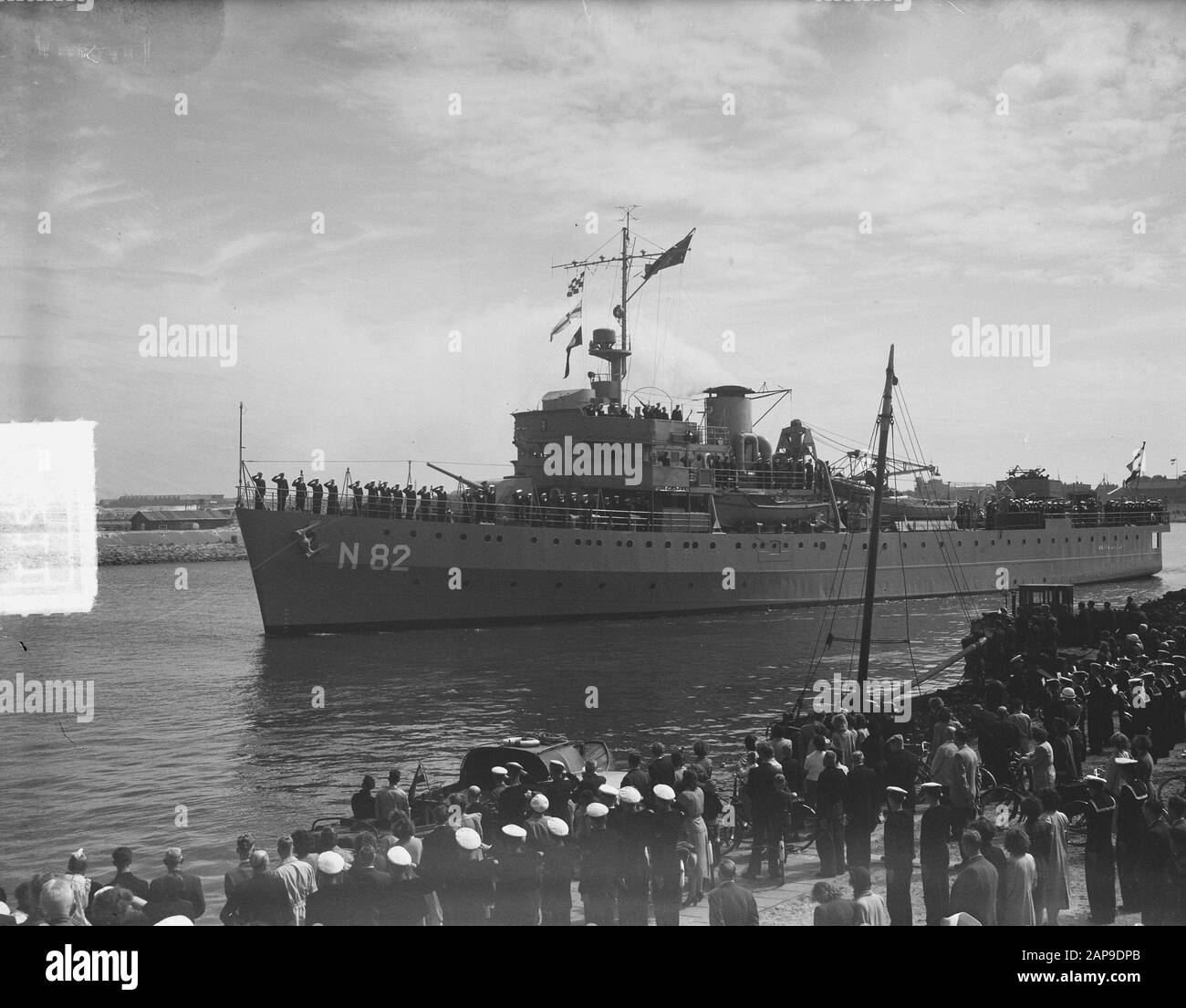Danese mineslay HDMS Moen Data: 15 giugno 1951 luogo: Den Helder Parole Chiave: Navy, navi, partenza Nome personale: HDMS Moen Foto Stock