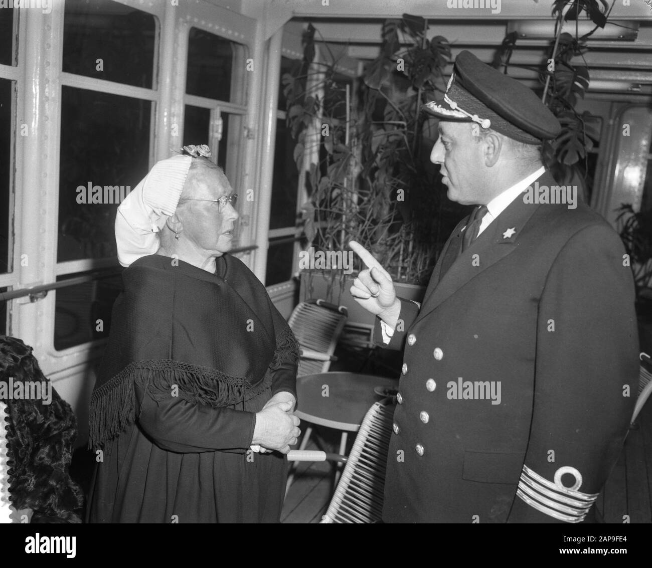 Nettenboetser 77 anni a Rotterdam Data: 9 marzo 1961 Località: Rotterdam, Zuid-Holland Foto Stock