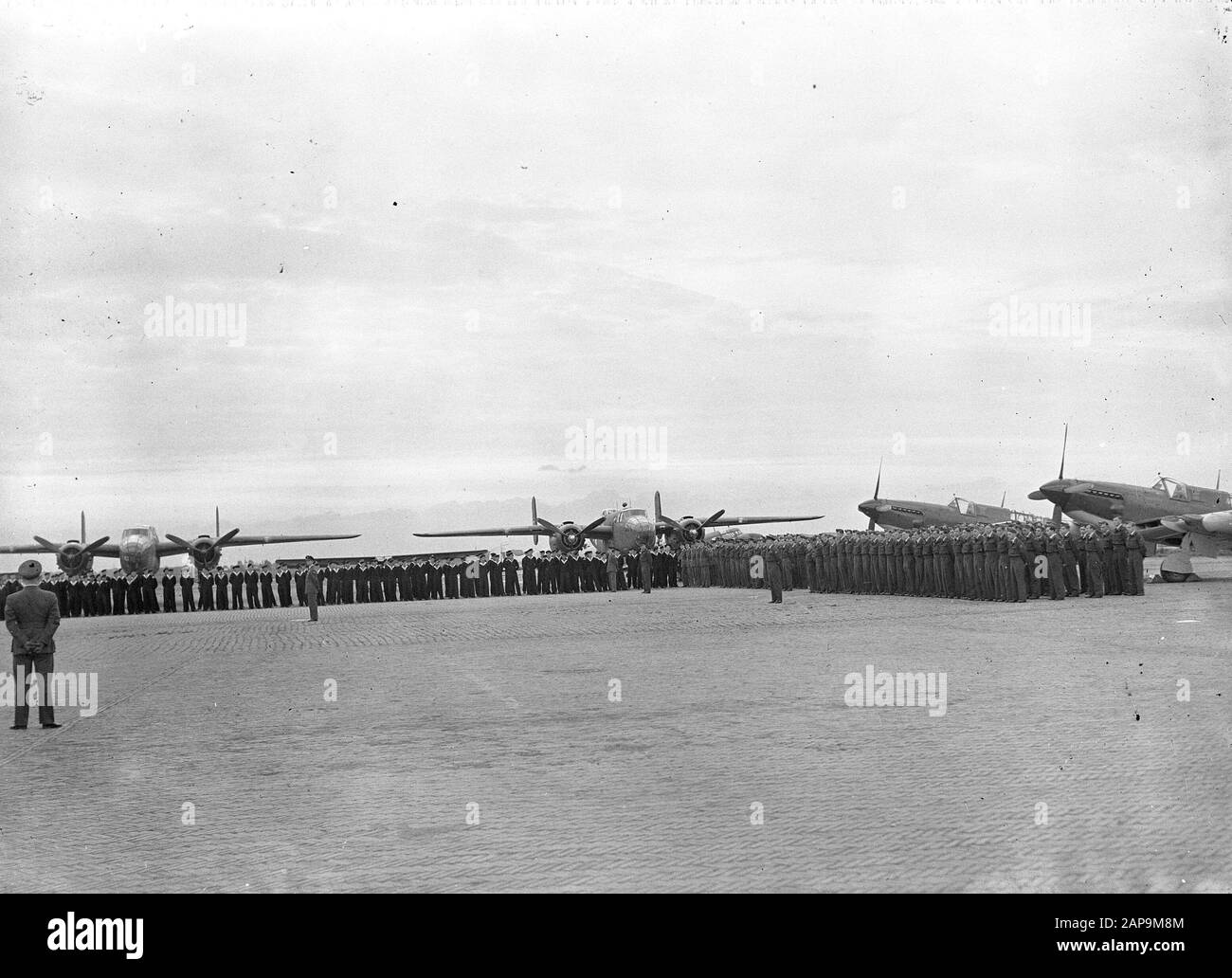 Commando-transfer aeroporto Valkenburg Data: 14 ottobre 1947 Località: Valkenburg, South-Holland Parole Chiave: Aeroporti Nome Persona: Valkenburg Foto Stock