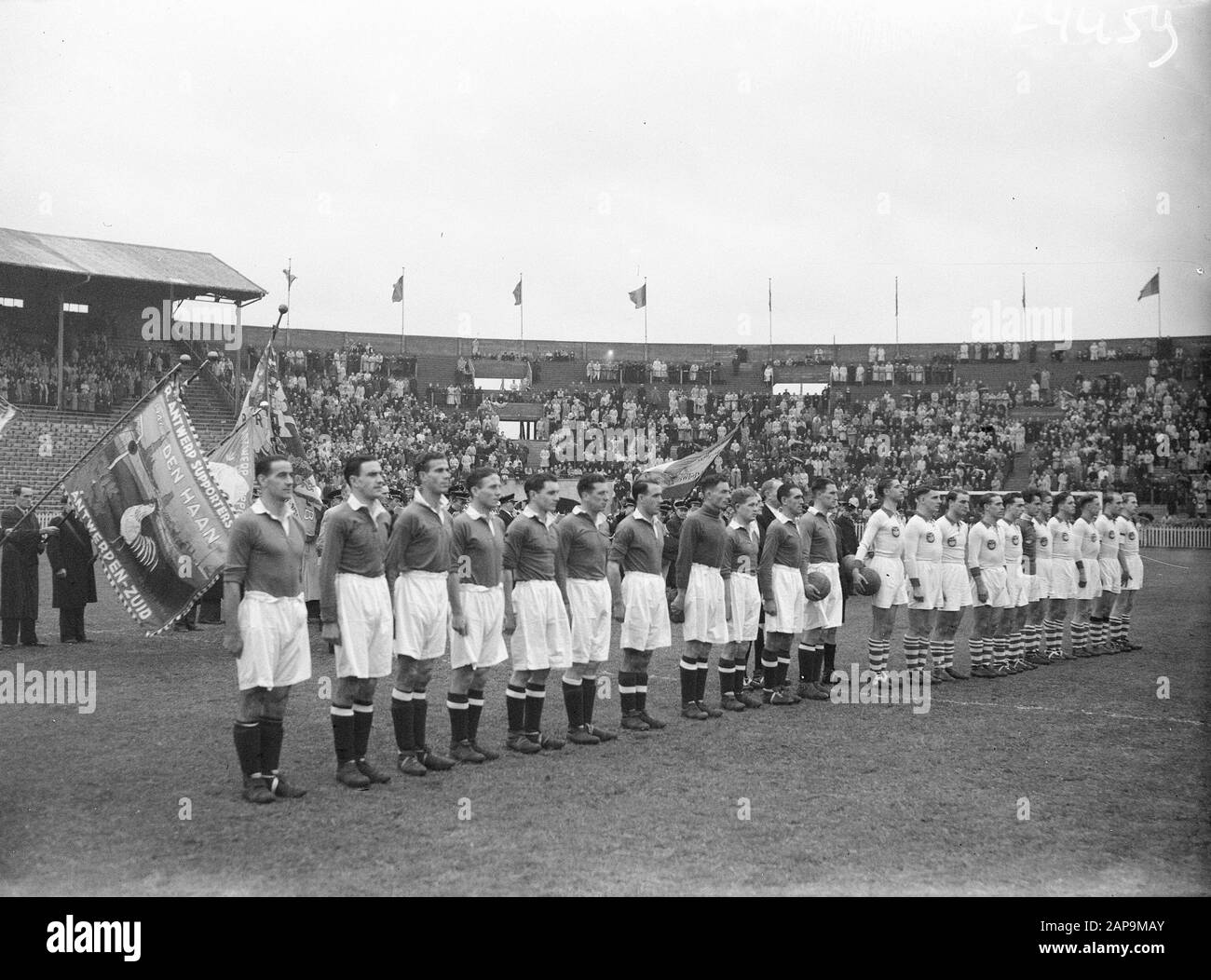 Entrambe le squadre: Squadra di Chelsea e di Anversa Data: 9 novembre 1947 Località: Chelsea Parole Chiave: Sport, calcio Foto Stock